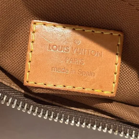 Authentic Louis Vuitton Monogram Odeon PM Crossbody with certificate - Picture 13 of 15